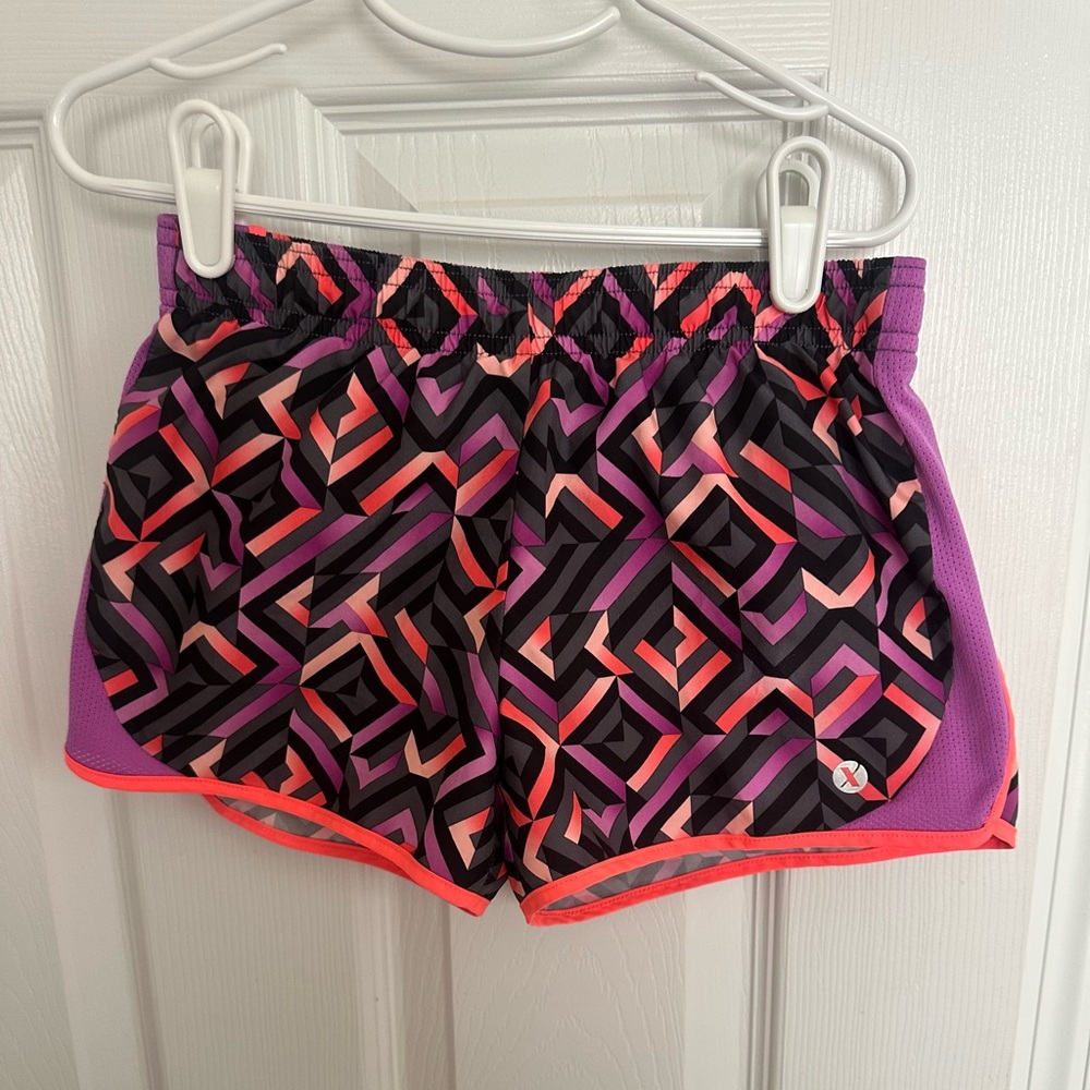 Xersion Quick-dri S 7/8 Girls Athletic Lined Shorts Purple Coral